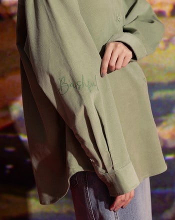 迪士尼系列 害羞鬼立體繡花條絨長袖襯衫(兩色)