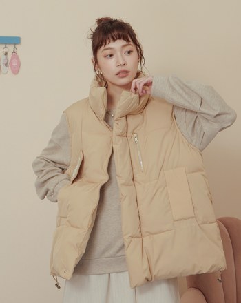 ➤防潑水可調節抽繩立領鋪棉背心(兩色)