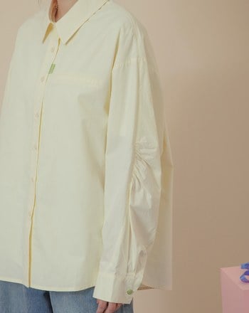 ➤廓型袖隱形口袋長袖襯衫(兩色)