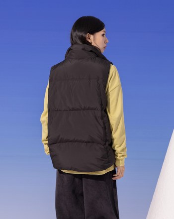 ➤下擺抽繩立領羽絨背心(兩色)