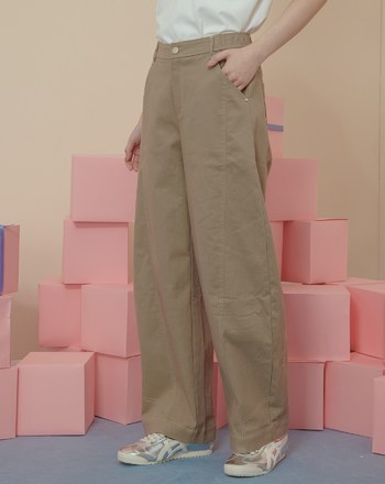 配色壓線造型剪接彎刀褲(兩色)