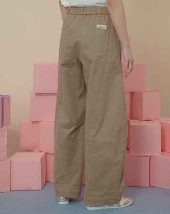 配色壓線造型剪接彎刀褲(兩色)