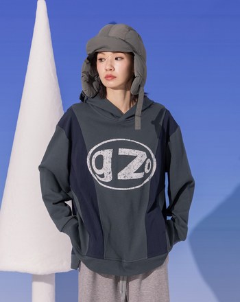 異材質拼接立體袖開衩帽T