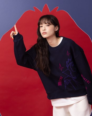 迪士尼系列 魔鏡壞皇后立體拋袖刷毛大學T