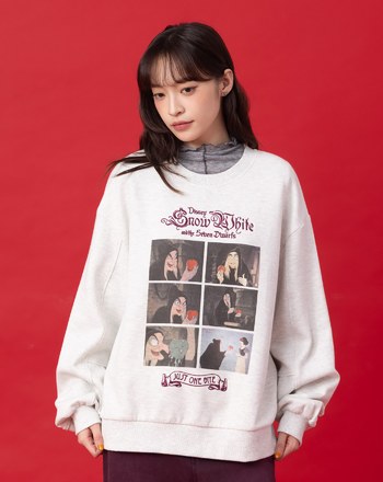 迪士尼系列 巫婆毒蘋果計畫彎刀袖大學T(兩色)