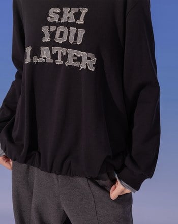 發熱不收邊英文貼布繡花大學T(兩色)