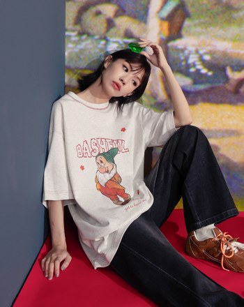 迪士尼系列 害羞鬼手繪風抗菌寬鬆T恤(兩色)