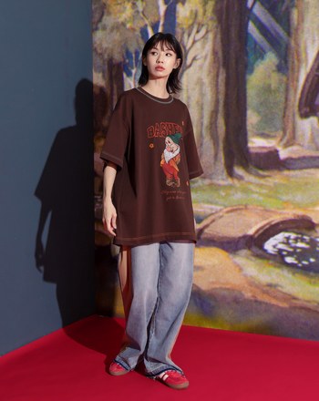 迪士尼系列 害羞鬼手繪風抗菌寬鬆T恤(兩色)