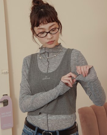 緹花背心木耳邊透膚內搭兩件式上衣(兩色)