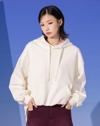 立體下擺彎刀袖造型帽T(三色)