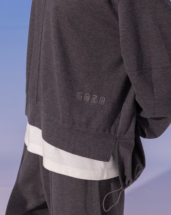 滑雪小人燈籠袖繭型上衣(兩色)