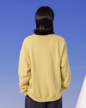 ➤MOON CAKE奶奶印花大學T(兩色)