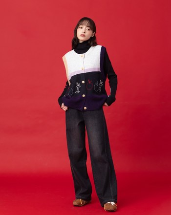 迪士尼系列 just one bite刺繡開襟背心(兩色)