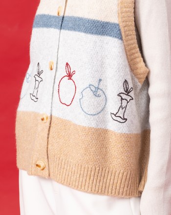 迪士尼系列 just one bite刺繡開襟背心(兩色)