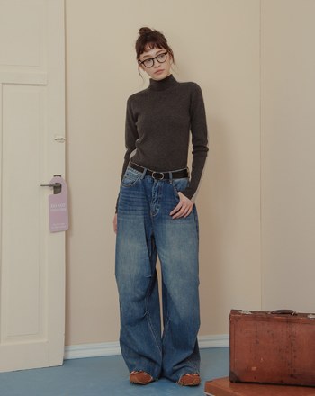 顯瘦撞色拼接高領針織上衣(兩色)