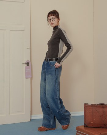 顯瘦撞色拼接高領針織上衣(兩色)