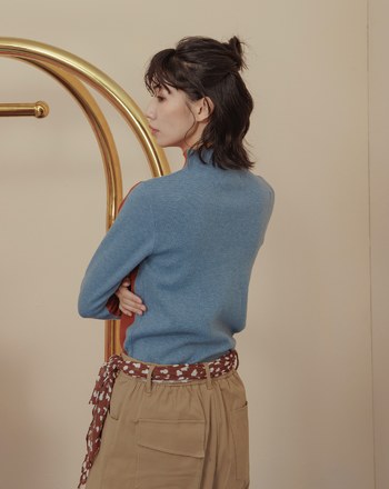 顯瘦撞色拼接高領針織上衣(兩色)