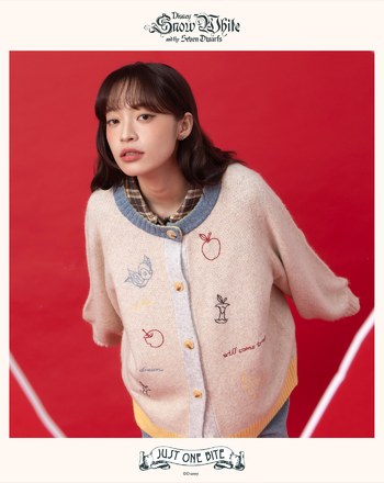 迪士尼系列 喔～不要吃蘋果開襟毛衣外套(兩色)
