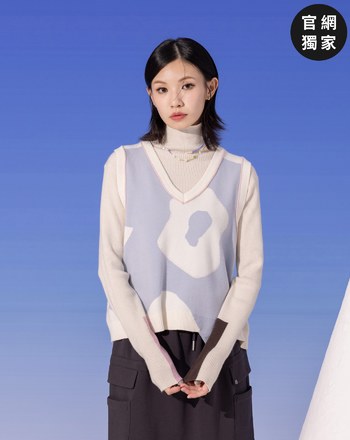 ➤抗起球花朵意象配色毛衣背心(兩色)