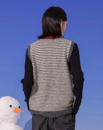 ➤撞色條紋寬袖口毛衣背心(兩色)