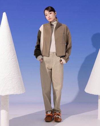 羊毛異材質拼色立領廓型外套