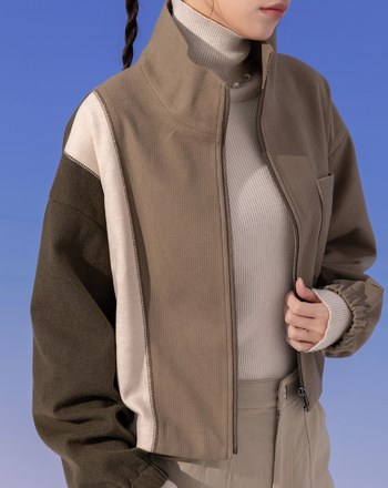 羊毛異材質拼色立領廓型外套