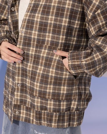 磨毛感復古格紋棒球領鋪棉外套