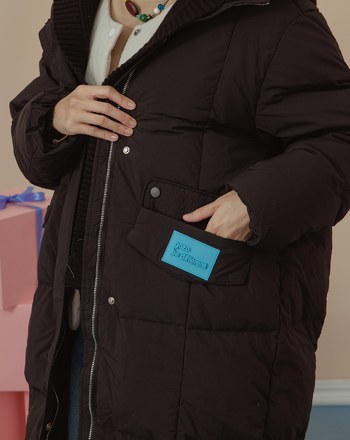 ➤防潑水可拆式針織連帽長版羽絨外套(兩色)