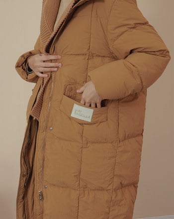 ➤防潑水可拆式針織連帽長版羽絨外套(兩色)