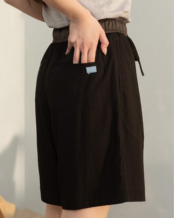 ➤輕盈涼感全腰鬆緊配色五分褲(兩色)