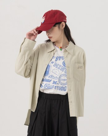 ➤涼感天絲不對稱後開衩襯衫(兩色)