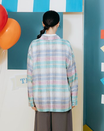 ➤撞色格紋寬鬆遮陽襯衫(兩色)