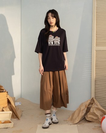 抗皺打褶鬆緊8分褲裙(兩色)