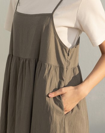 涼感天絲兩件式可調肩帶洋裝(兩色)