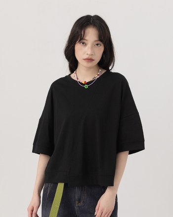 ➤涼感抑菌不對稱剪接寬版T恤(兩色)