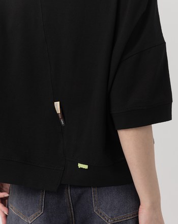 ➤涼感抑菌不對稱剪接寬版T恤(兩色)