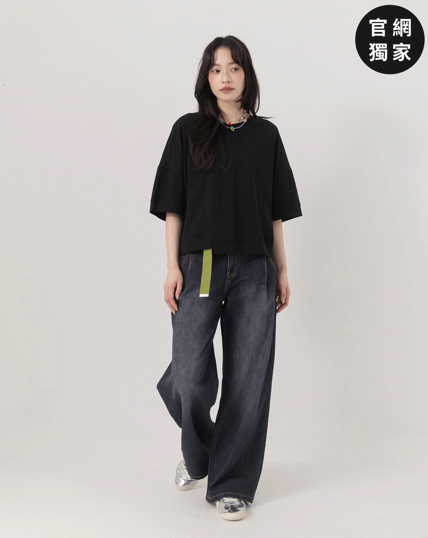 ➤涼感抑菌不對稱剪接寬版T恤(兩色)