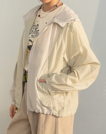 輕盈透氣配色遮陽連帽外套(兩色)