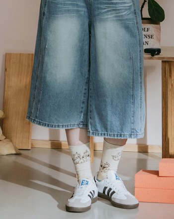 迪士尼系列 123三隻小豬排排站跳色長襪(兩色)