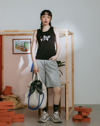 迪士尼系列 三隻小豬膠印澎澎手提袋(兩色)