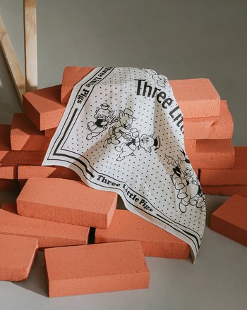 迪士尼系列 三隻小豬復古波點萬用方巾(三色)