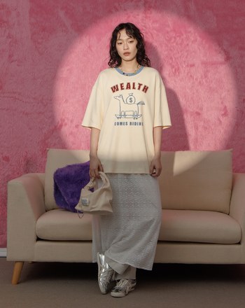 ➤【新年限定】滑板小馬帶你發財T恤(兩色)