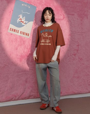 ➤【新年限定】滑板小馬帶你發財T恤(兩色)