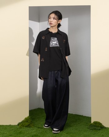 立體雲朵刺繡側開衩襯衫(兩色)