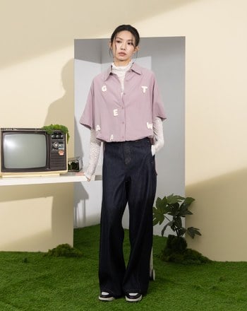 立體雲朵刺繡側開衩襯衫(兩色)