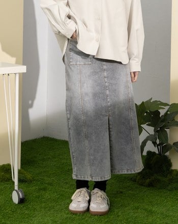 水洗灰前車線開衩牛仔裙