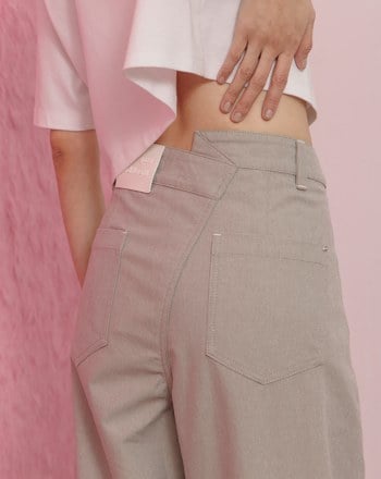 後腰打褶造型直筒褲(兩色)