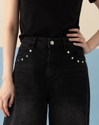 A｜個性鉚釘直筒牛仔褲