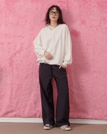 蕾絲滾邊V領抽繩大學T(兩色)