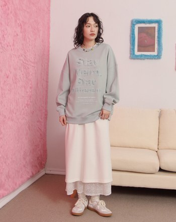 毛茸茸立體感印花寬鬆大學T(兩色)